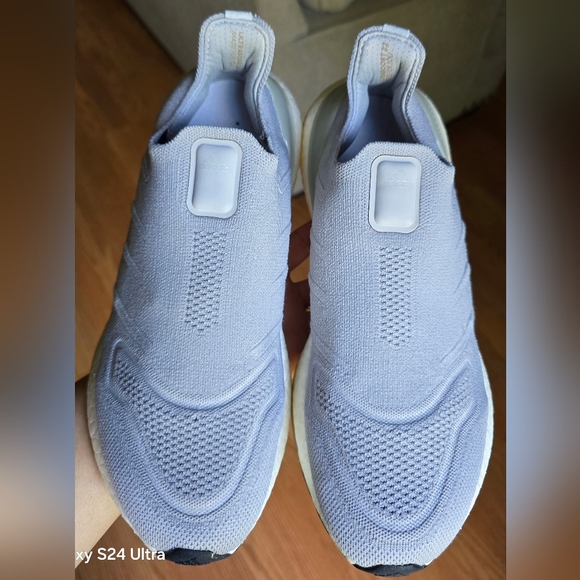 Adidas Ultraboost Women's Slip-on Running Shoes, Sz 9 - Picture 2 of 8